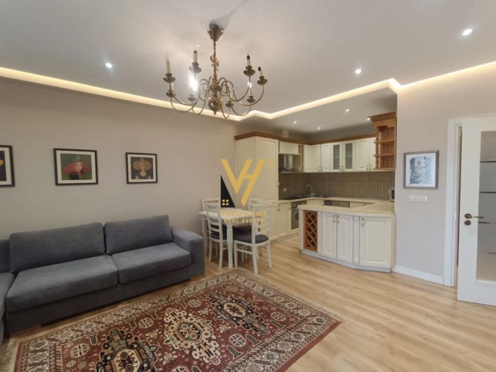 Jepet Apartament 1+1+ballkon me qera te Shkolla e Baletit 72 m2