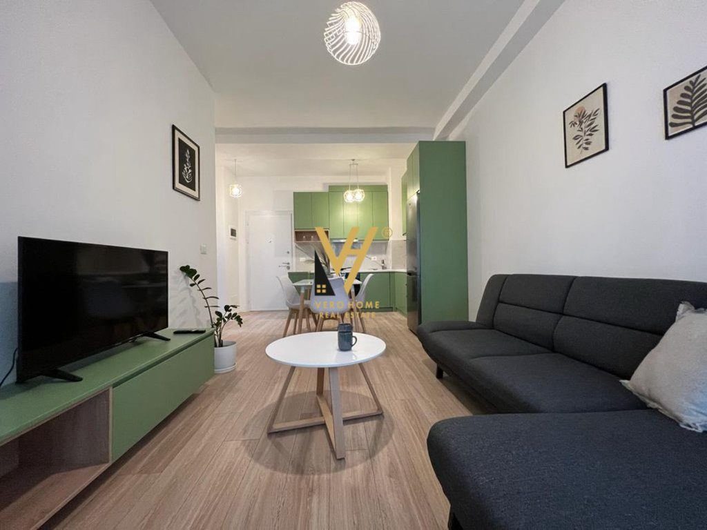 JEPET APARTAMENT 2+1+BLK ME QIRA TE 21 DHJETORI 700 EURO 3