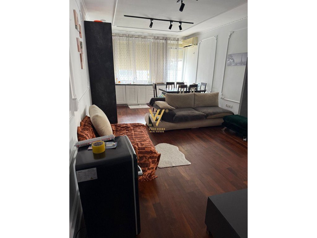 SHITET APARTAMENT 2+1+BLK TE UNAZA E RE 16.000.000 LEKE