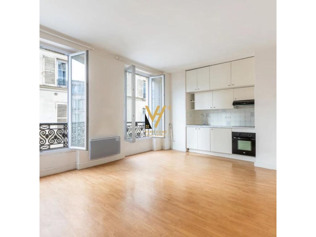 Shitet Apartament 2+1+2+ballkon te Zogu i Zi 128 m2