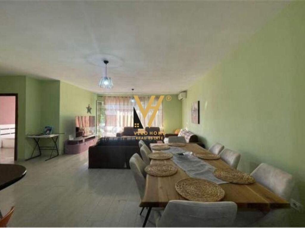 Jepet Apartament 2+1+ballkon me qera te Rruga Frosina Plaku 112 m2