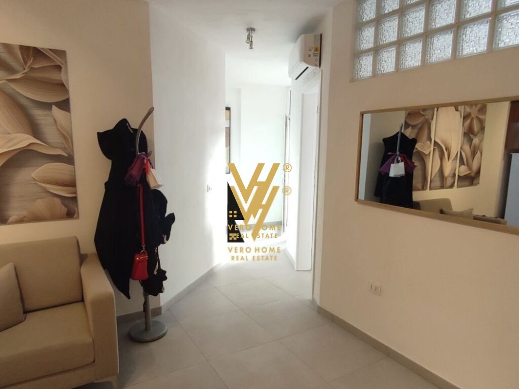 JEPET APARTAMENT 2+1+BLK ME QERA TE RR. MYSLYM SHYRI 700 EURO 2