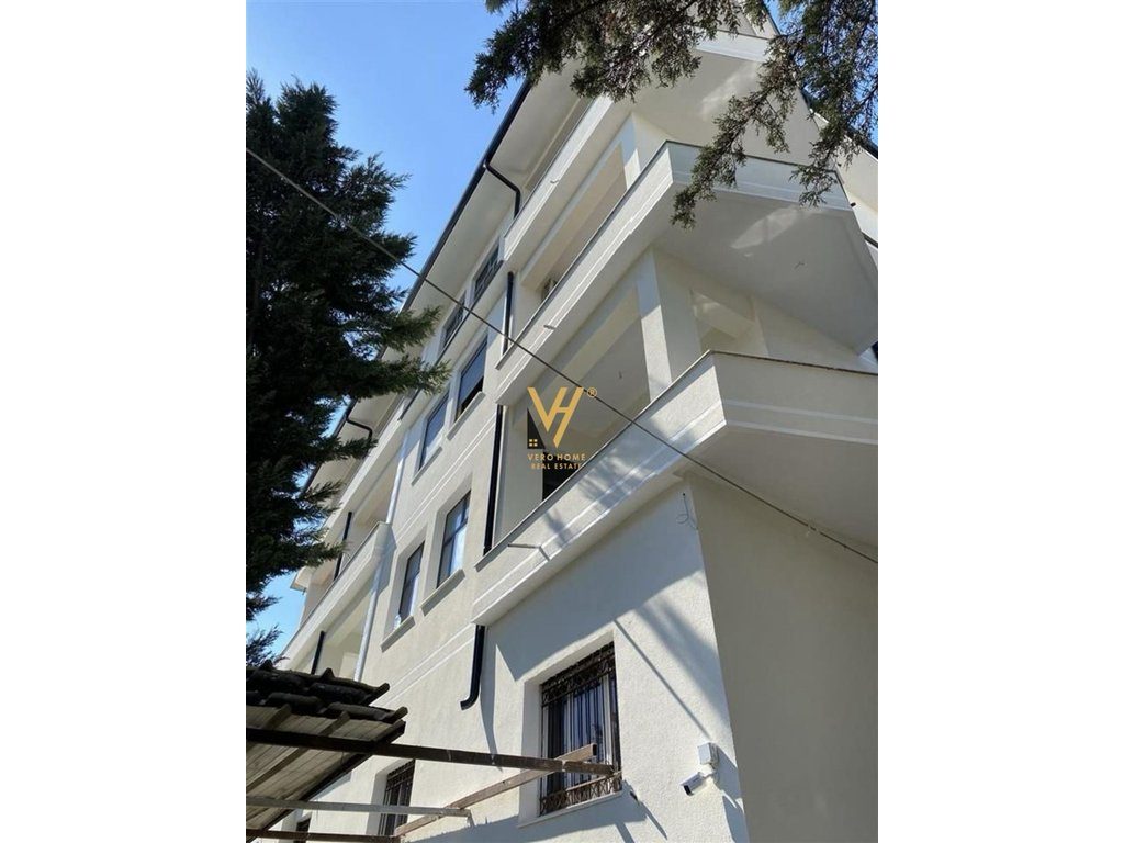 JEPET GODINE 4-KATESHE ME QERA NE ASTIR 550.000 LEKE