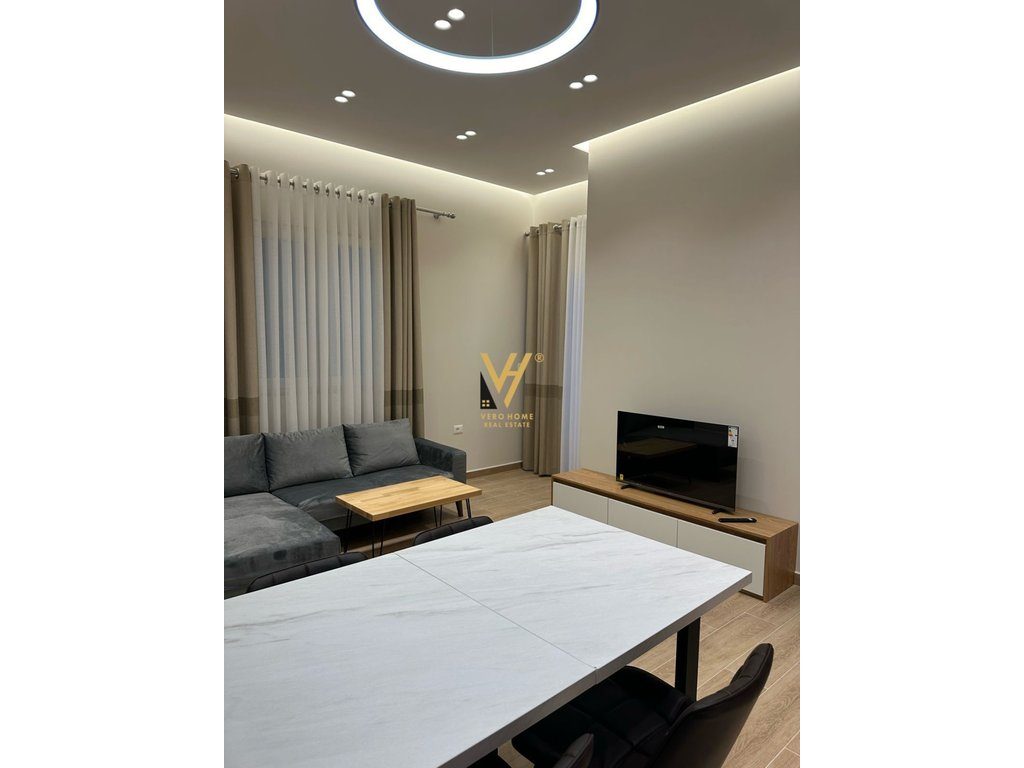 JEPET APARTAMENT 2+1 ME QERA NE DON BOSKO 600 EURO 2