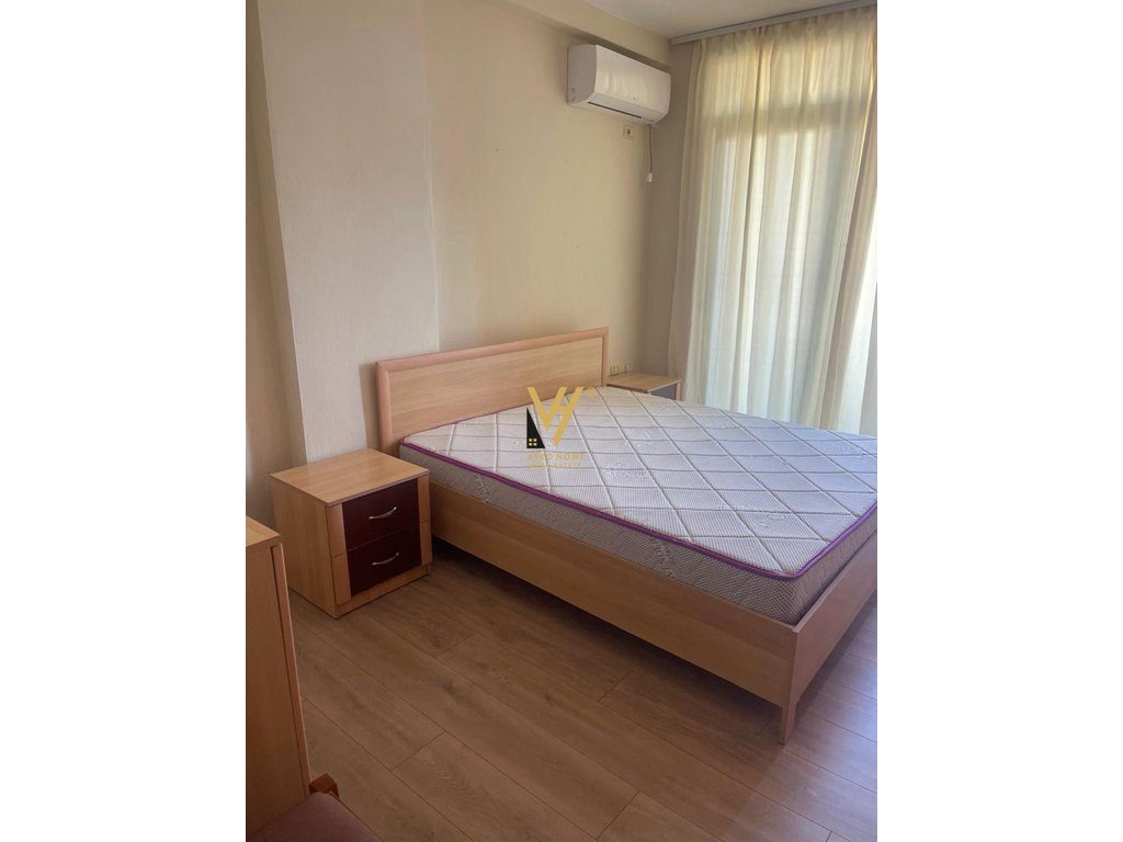 JEPET APARTAMENT 1+1+BLK ME QERA TE PAZARI I RI 60.000 LEKE 3