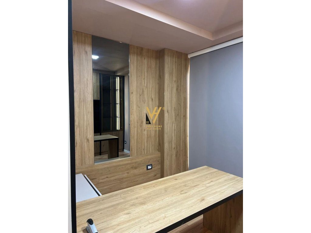 JEPET ZYRE 20 M2 ME QERA TE STACIONI I TRENIT 30.000 LEKE 4