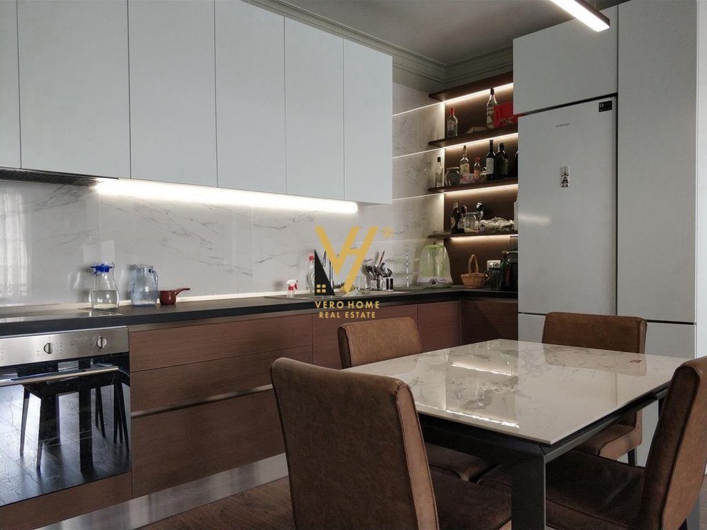 JEPET APARTAMENT 2+1+2+BLK ME QIRA TE RRUGA ISLAM ALLA 1.100 EURO 2