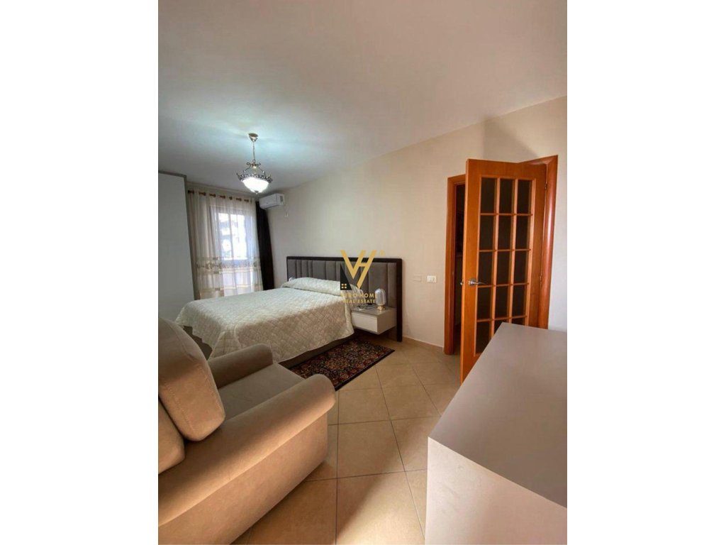 JEPET APARTAMENT 2+1+2+BLK ME QIRA PRANE AIR ALBANIA 800 EURO 3
