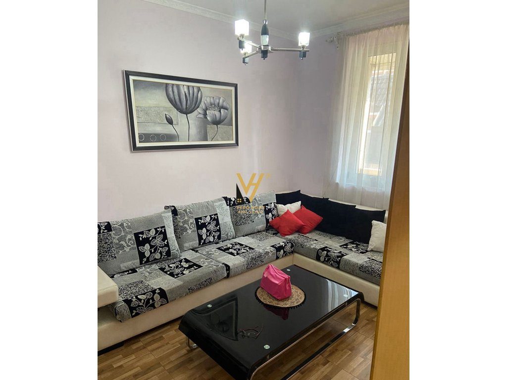 JEPET APARTAMENT 1+1 ME QERA TE PALLATET AGIMI 600 EURO