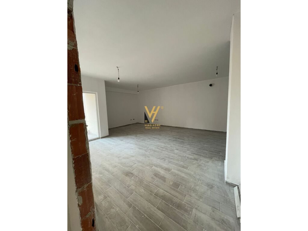 Shitet Apartament 2+1+2+ballkon te Kompleksi Aura 123 m2 3