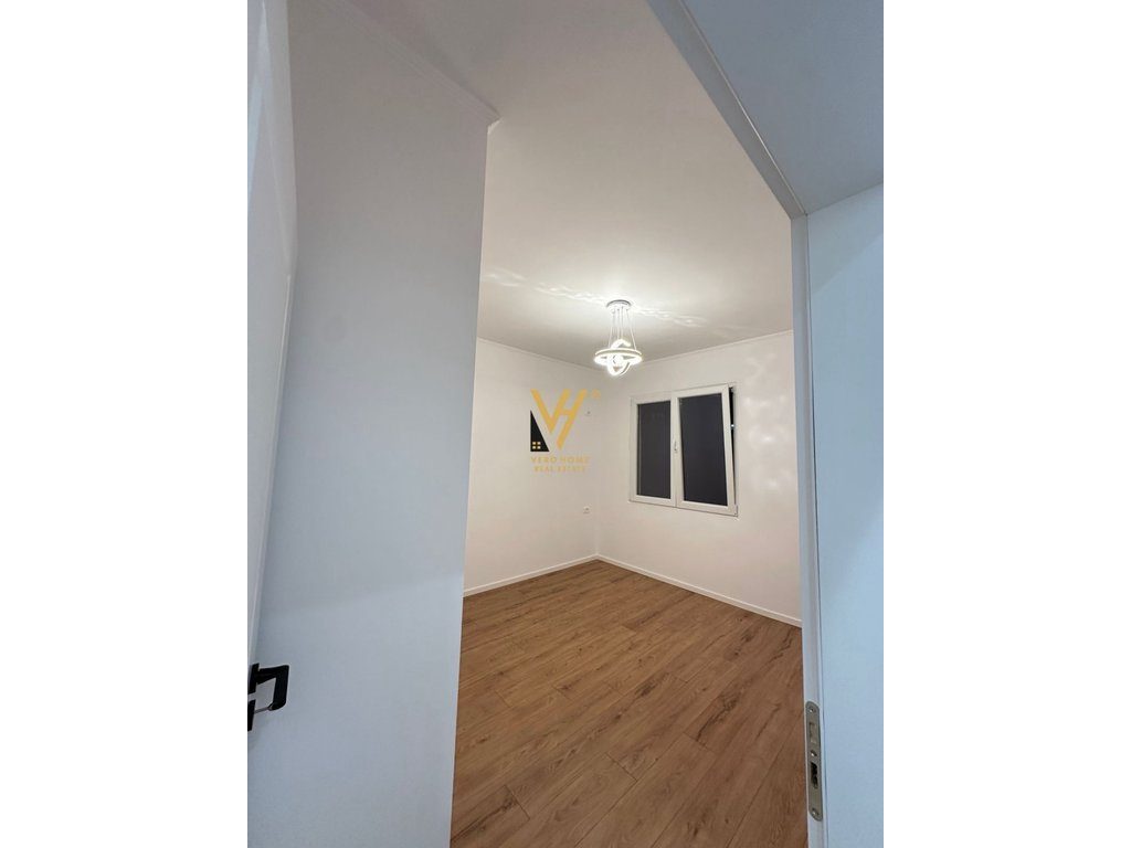 SHITET APARTAMENT 2+1+BLK TE RRUGA E DURRESIT 168.000 EURO 2