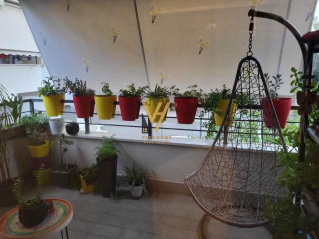 Shitet apartament 3+1+2 te Tegu 147 m2 pran White House 4