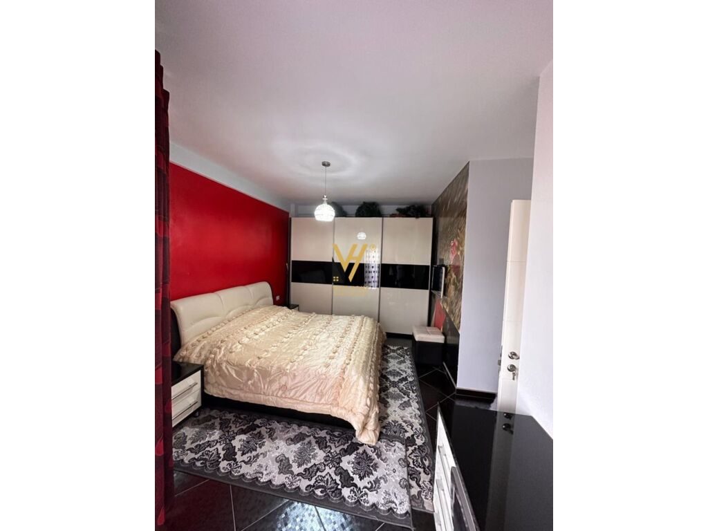 Jepet Apartament 3+1+ballkon me qera te Bulevardi i Ri 107 m2 2