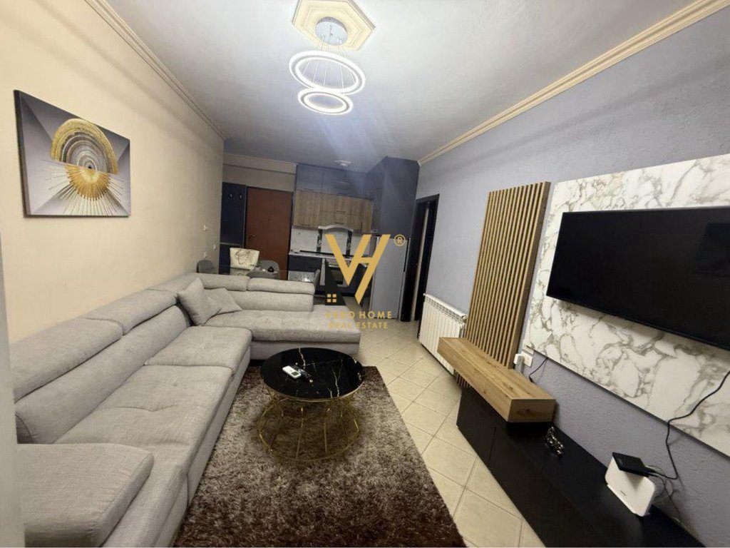 JEPET APARTAMENT 2+1+BLK ME QIRA NE ASTIR 600 EURO