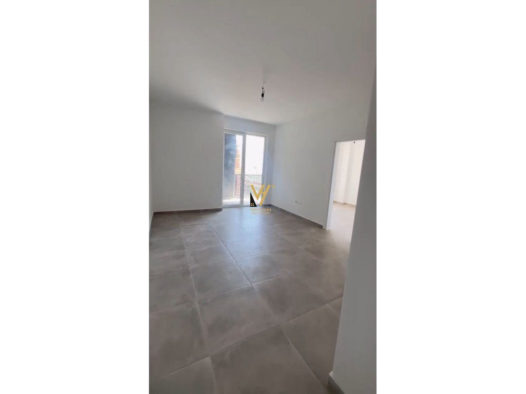 SHITET APARTMENT 2+1+BLK NE PASKUQAN,KOMPLEKSI GOLDEN HENDS 113.000 EURO