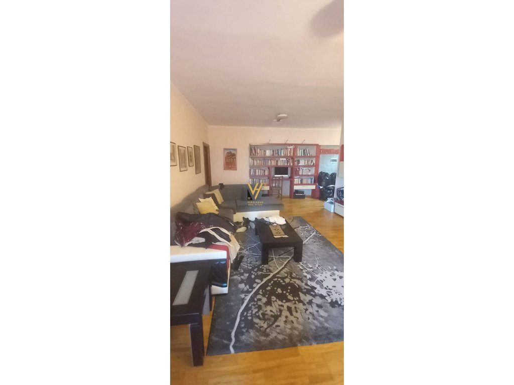 SHITET APARTAMENT 2+1+2 TE KOMUNA PARISIT 195.000 EURO