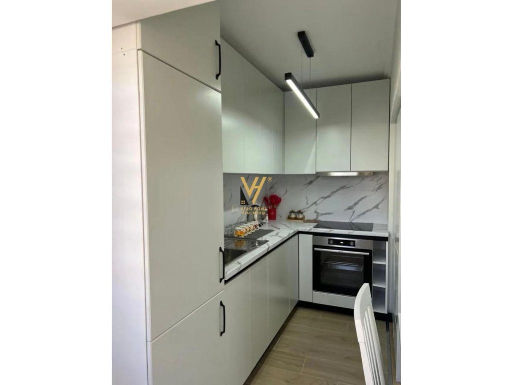 JEPET APARTAMENT 2+1+BLK ME QERA TE STADIUMI DINAMO 750 EURO 2