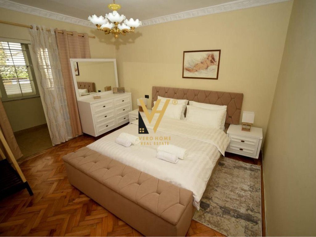 JEPET APARTAMENT 2+1 ME QIRA TE RRUGA FORTUZI 650 EURO 4