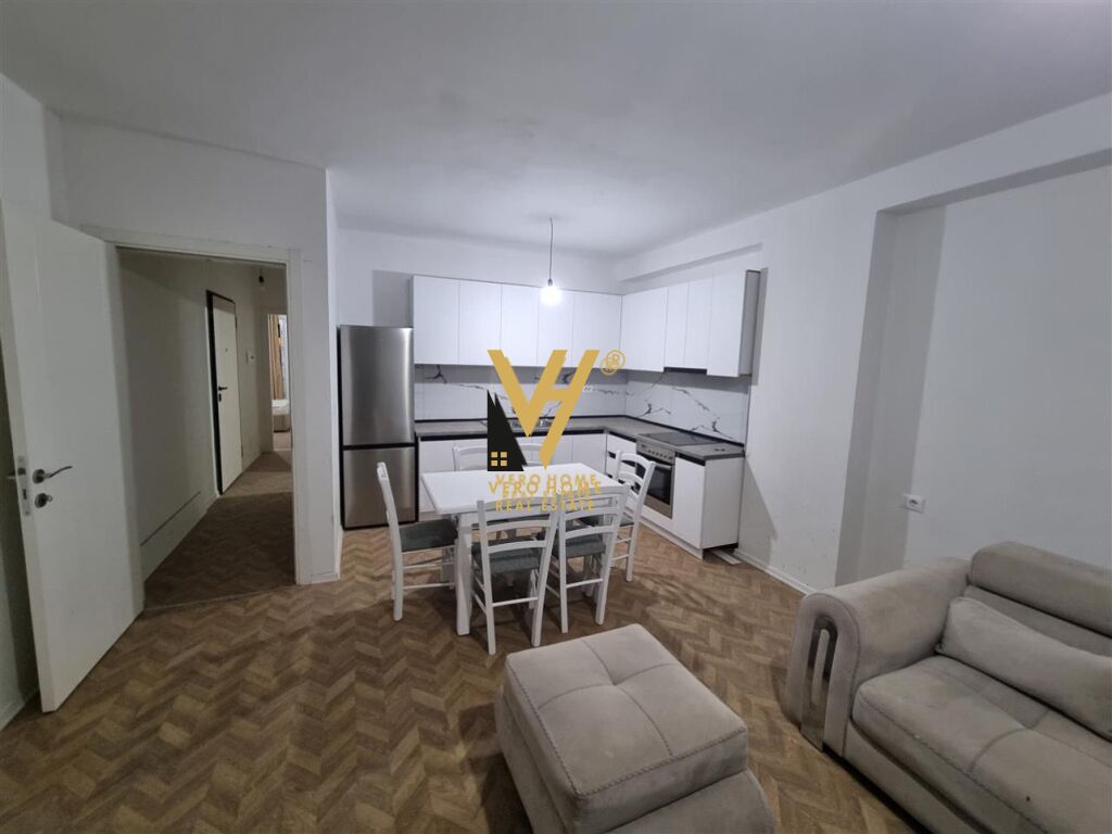 JEPET APARTAMENT 2+1+BLK ME QERA TEK ALI DEMI 650 EURO 2