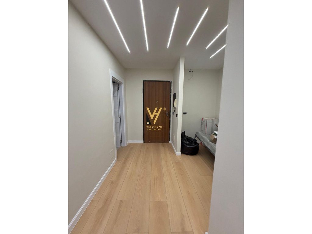 JEPET APARTAMENT 2+1+BLK ME QERA PERBALLE DELIJORGJIT 80.000 LEKE 4