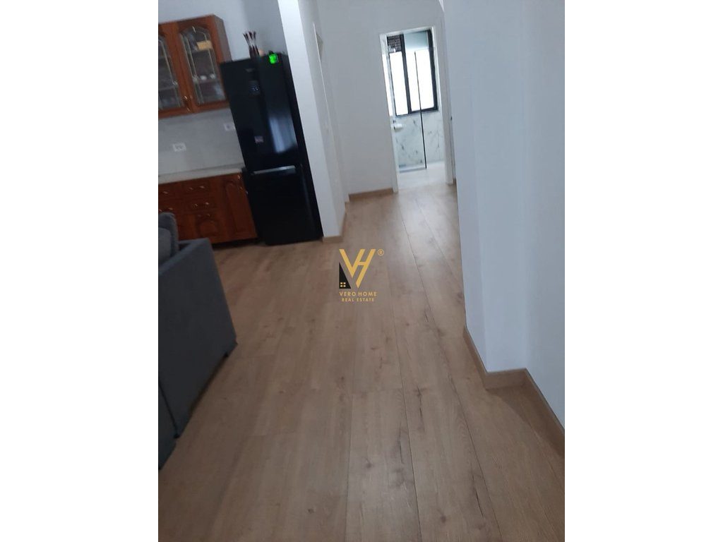 JEPET APARTAMENT 1+1+BLK ME QERA NE LUNDER 450 EURO 2