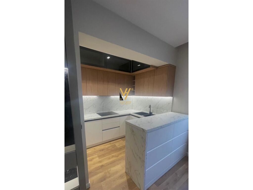 Jepet Apartament 1+1+ballkon me qera te Ish Ekspozita Sot 65 m2 3