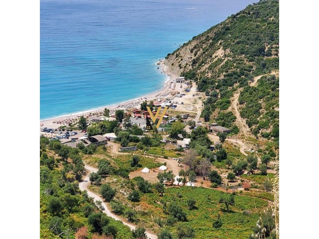 SHITET TOKE 900 M2 NE PIQERAS, LUKOVE, VLORE 45.000 EURO