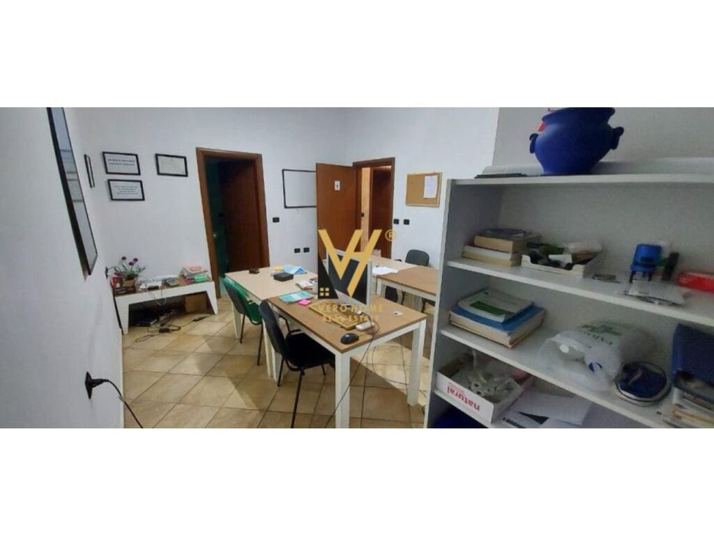 Jepet Zyre me qera te Kompleksi Panorama 115 m2 2