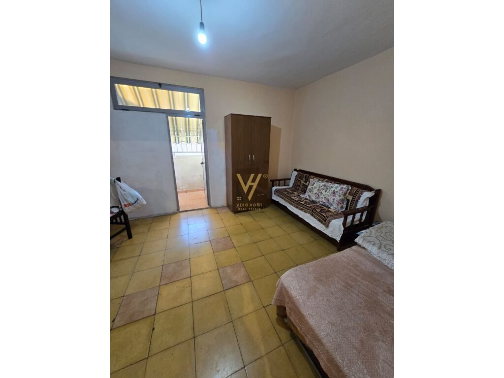 Shitet apartament 1+1 te Rruga e Dibres 50 m2 2