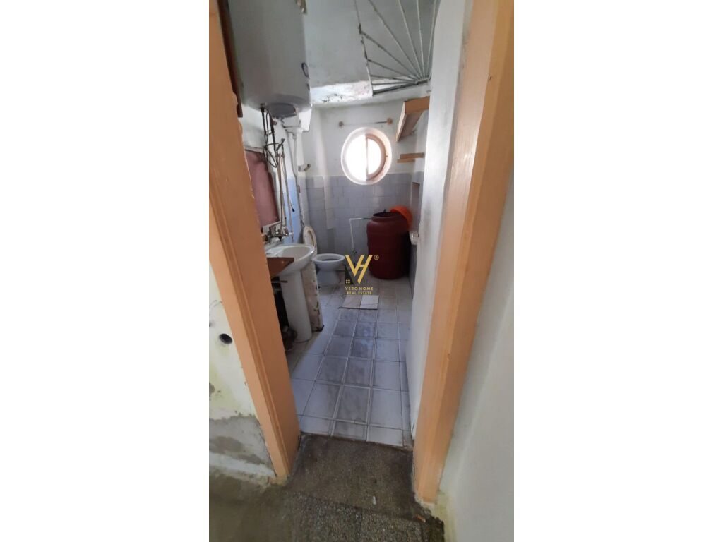Shitet apartament 2+1 ne Bllok 63 m2 4