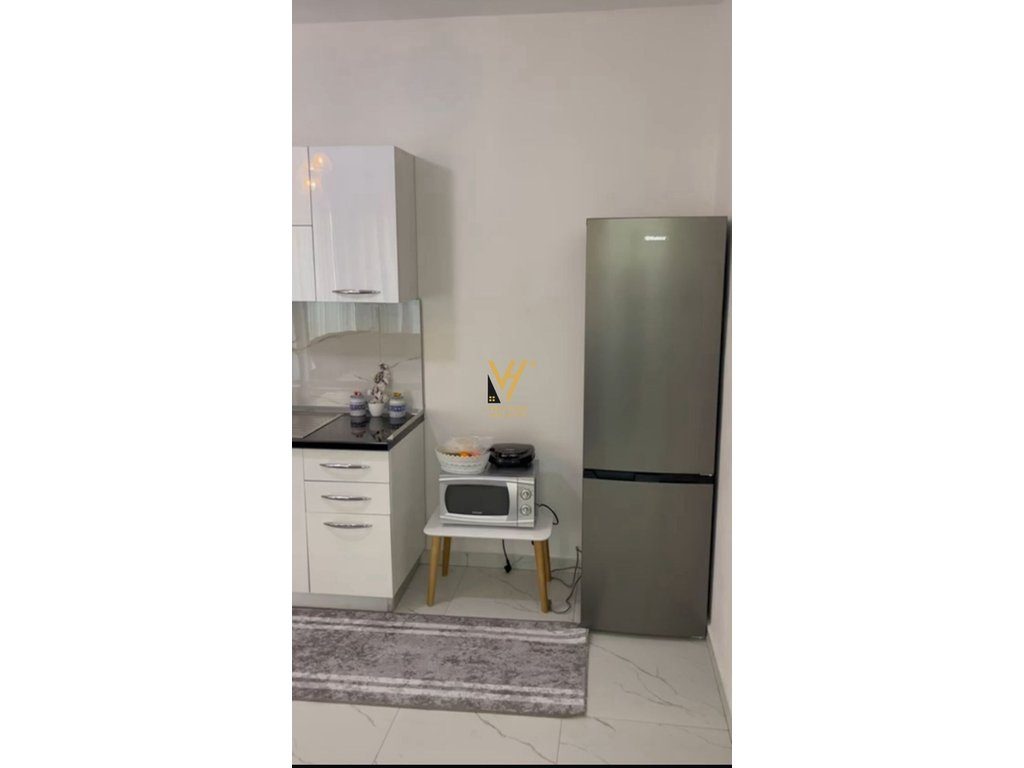 JEPET APARTAMENT 1+1 ME QERA TE ZOGU I ZI 55.000 LEKE