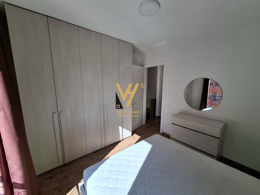 JEPET APARTAMENT 1+1+BLK ME QERA TE KOMPLEKSI DELIJORGJI 600 EURO 2