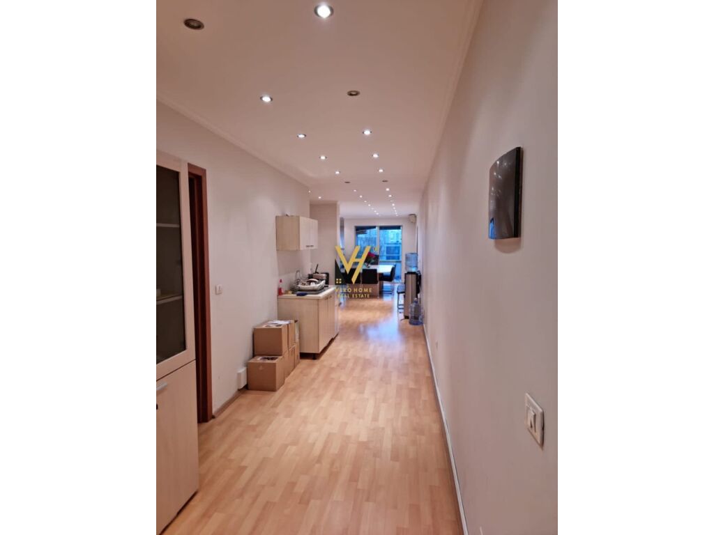 Jepet zyre me qera te Brryli 155 m2 4
