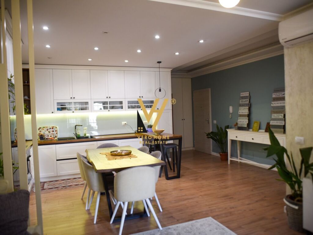 Shitet apartament 2+1+2 ne Kinostudio 115 m2 4