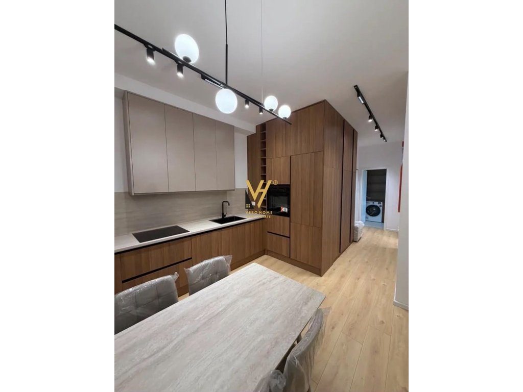 JEPET APARTAMENT 1+1+BLK ME QERA NE ALI DEM 55.000 LEKE 2
