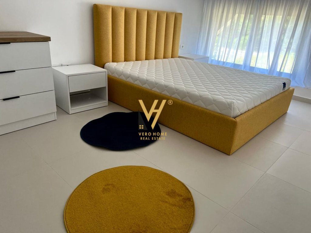 JEPET APARTAMENT 3+1+2+VERANDE ME QERA TE KODRA E DIELLIT 2, 1.400 EURO 3