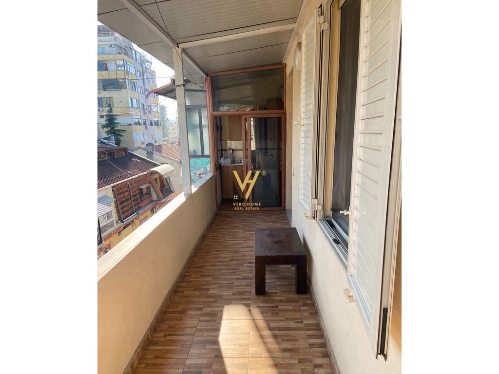 JEPET APARTAMENT 1+1 ME QERA TE PALLATET AGIMI 600 EURO 4