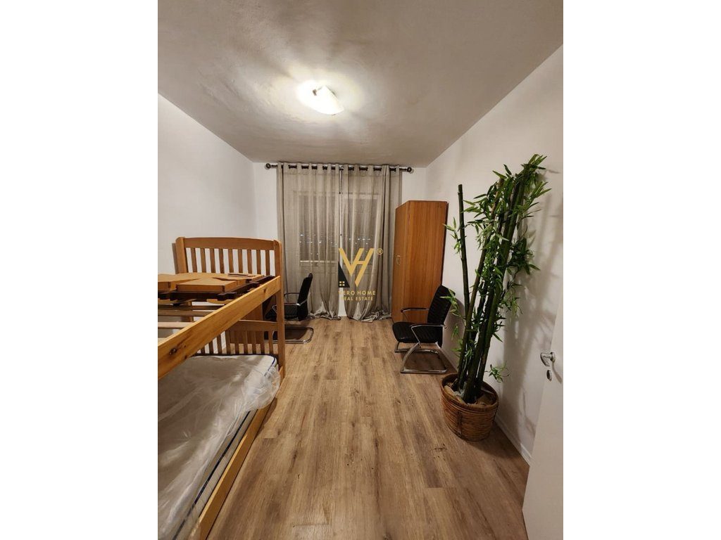 JEPET APARTAMENT 2+1+BLK ME QERA TE UNIVERS CITY 50.000 LEKE 4