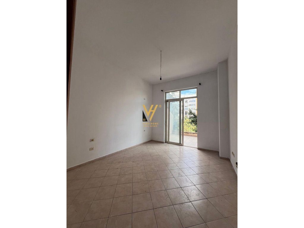 SHITET APARTAMENT 2+1+BLK NE YZBERISHT 160.000 EURO 4