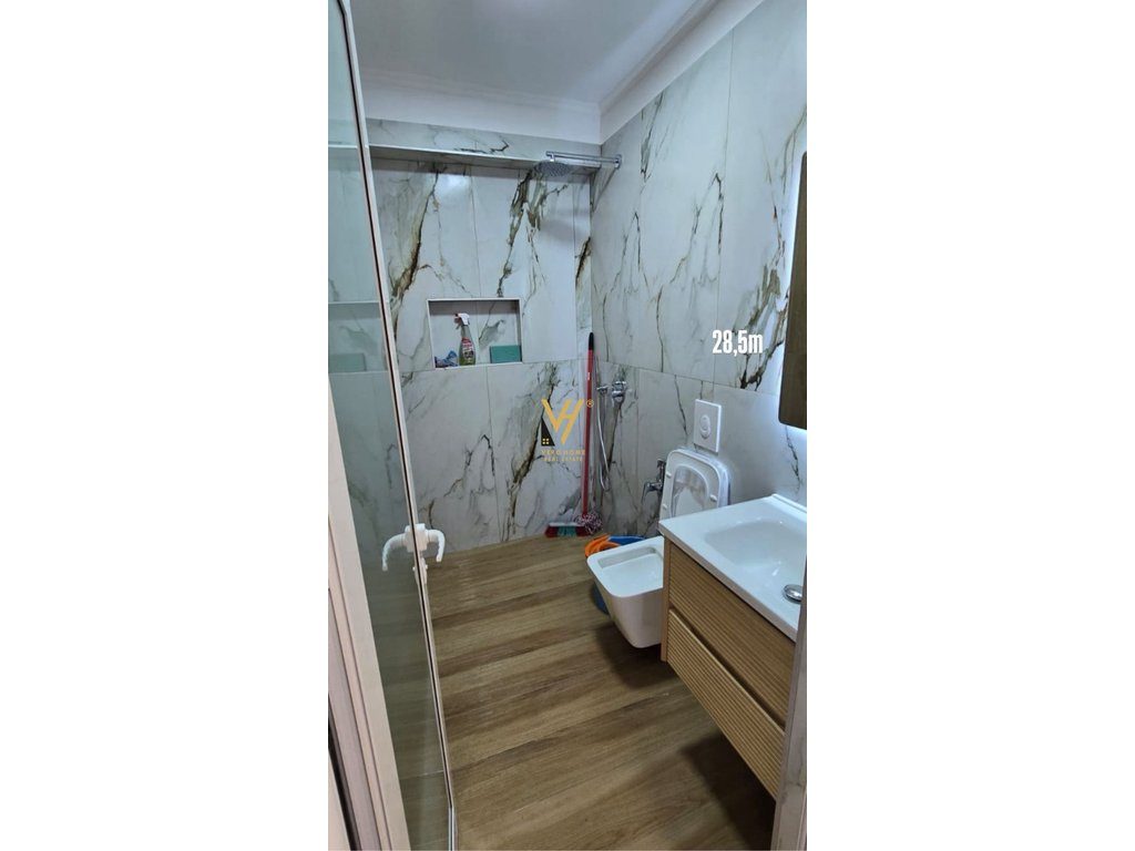 SHITET GARSONIERE 28.5 M2 TE STADIUMI DINAMO 80.000 EURO 3