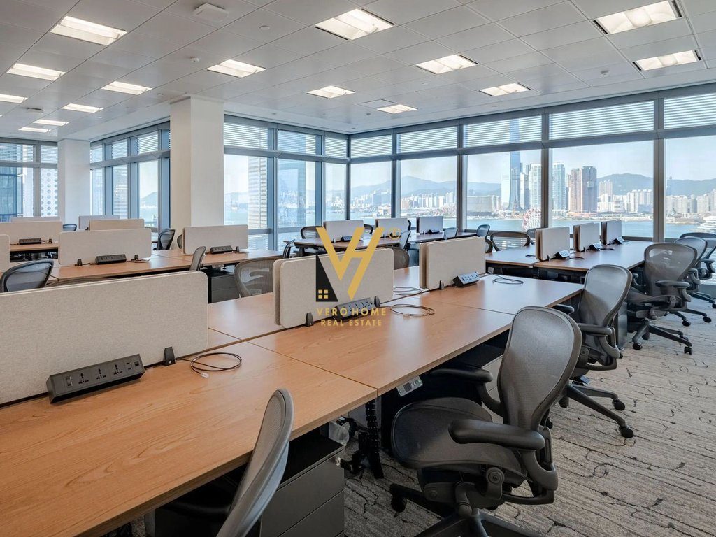JEPET ZYRE 140 M2 ME QERA NE VASIL SHANTO 2.000 EURO