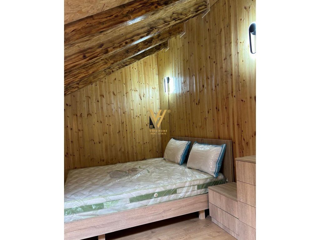 JEPET APARTAMENT 2+1 ME QERA TE BLV BAJRAM CURRI 550 EURO 3