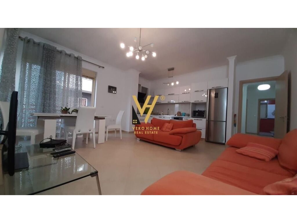 Jepet Apartament 2+1+2+ballkon me qera te Liqeni i Thate 110 m2 3