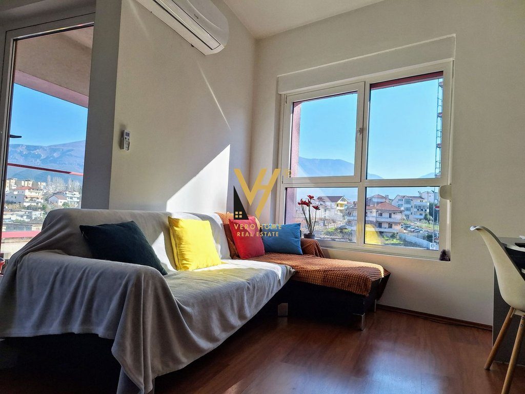 JEPET APARTAMENT 2+1+2 ME QERA NE ALI DEM 550 EURO
