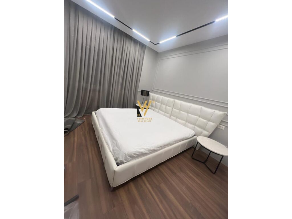 Shitet Apartament 2+1+2 te Liqeni i Thate 125 m2 4