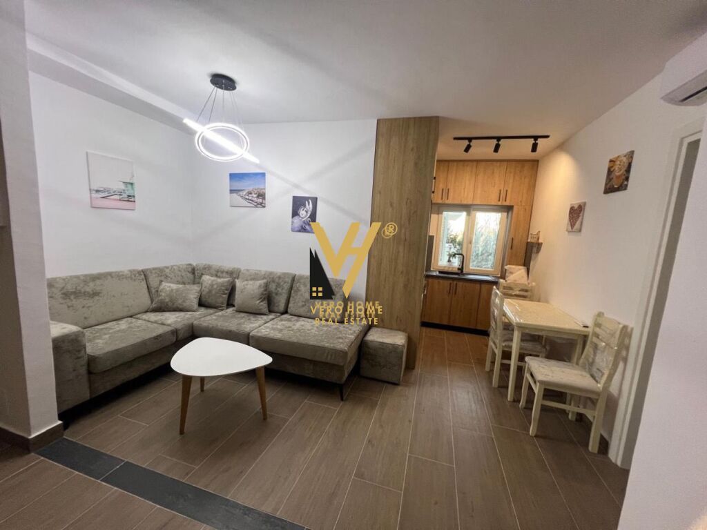 JEPET APARTAMENT 1+1 ME QERA NE SELITE 50.000 LEKE 2