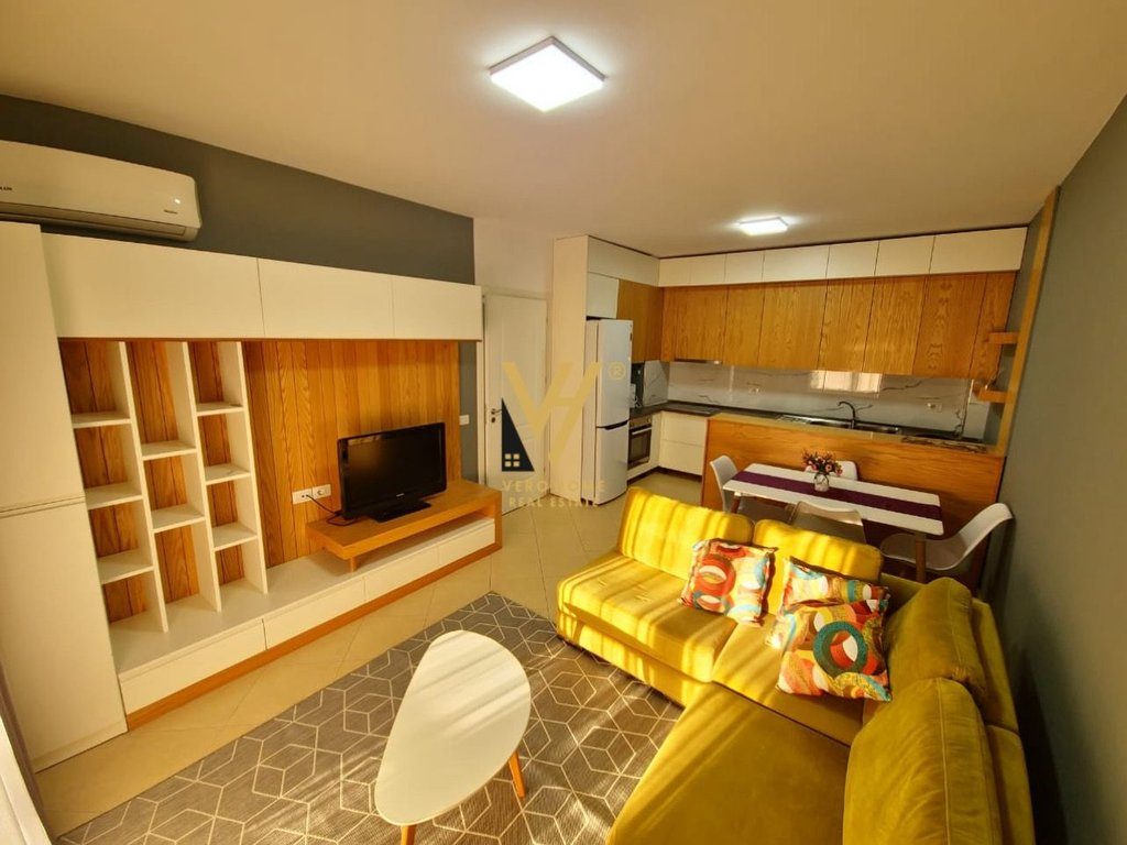 JEPET APARTAMENT 2+1+BLK ME QIRA TE 5 MAJI 72.000 LEKE 2