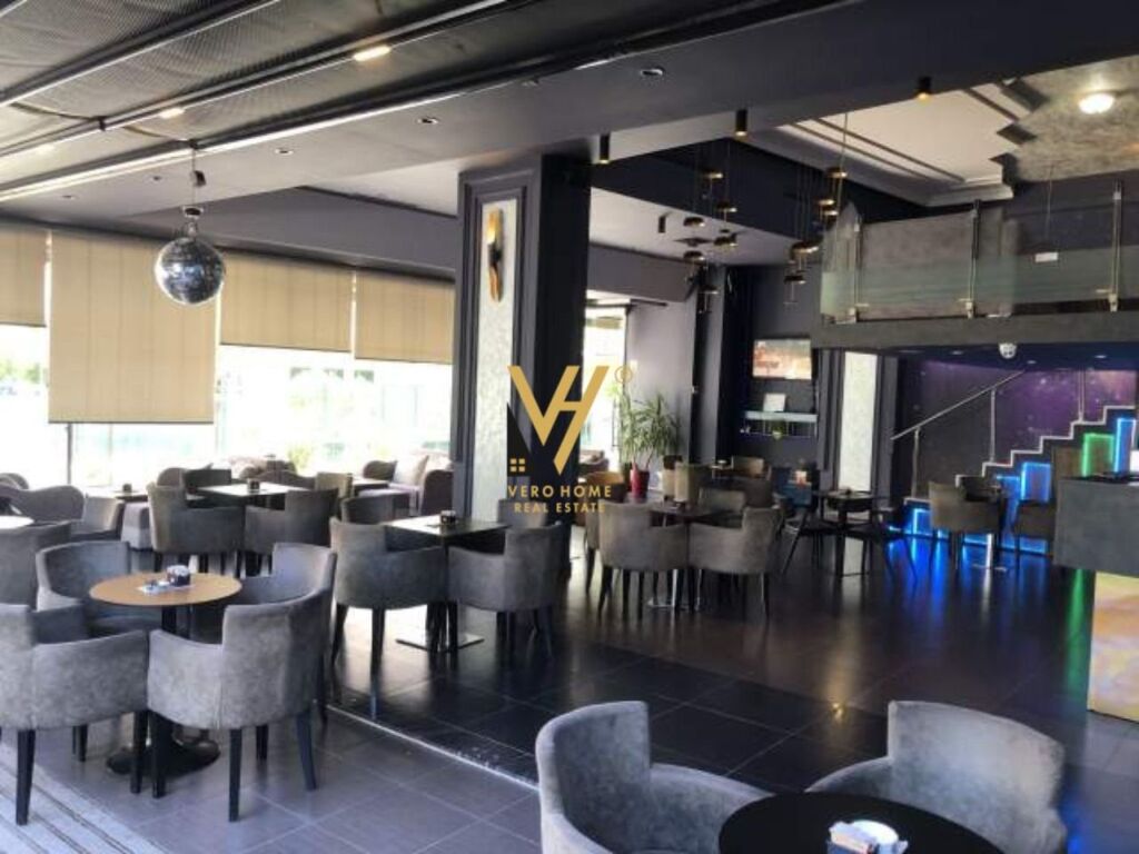 Shitet bar – kafe te Rruga Foto Xhavella, Unaza e Re 180 m2 4