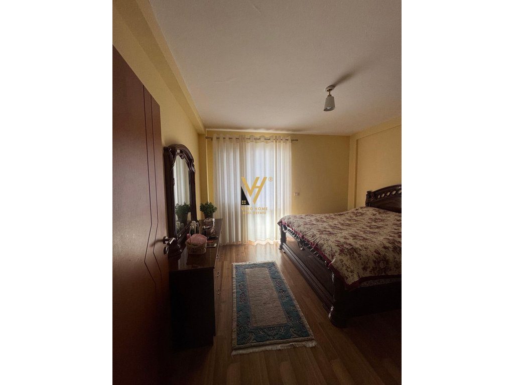 JEPET APARTAMENT 1+1+BLK ME QIRA TE STADIUMI DINAMO 75.000 LEKE 4