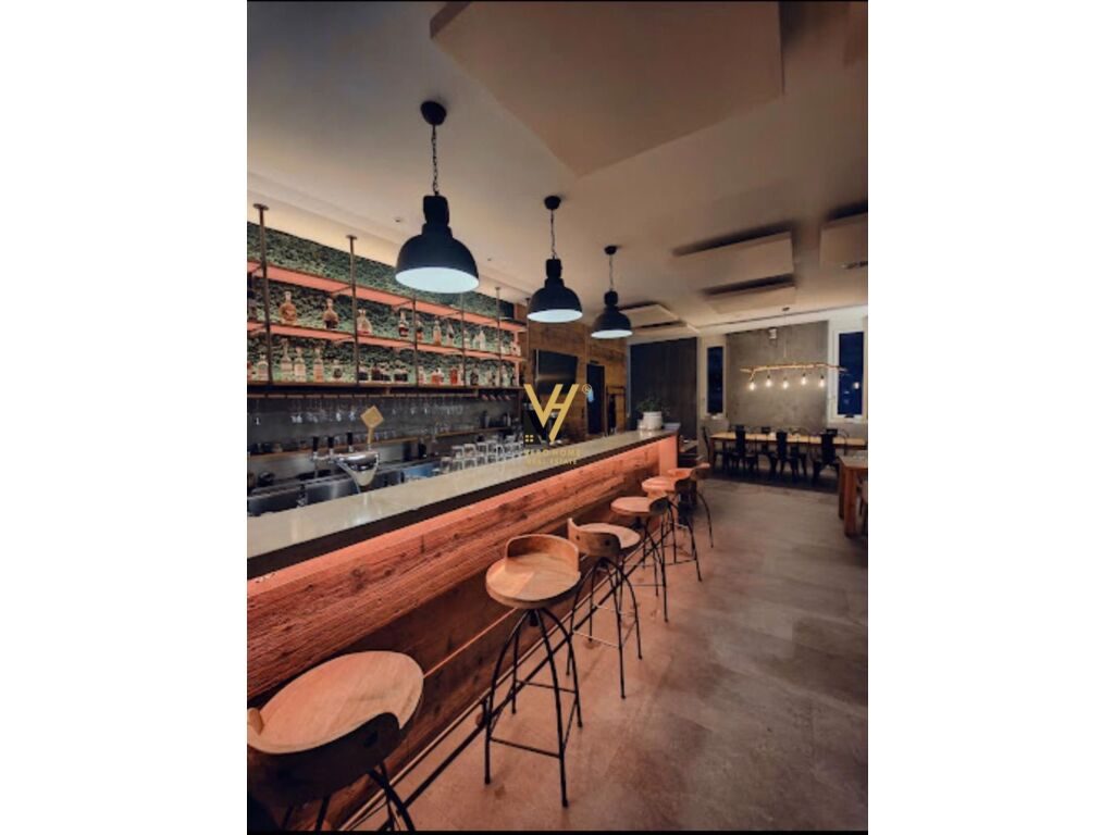 Jepet Bar-Lounge me qera Te Galeria 250 m2